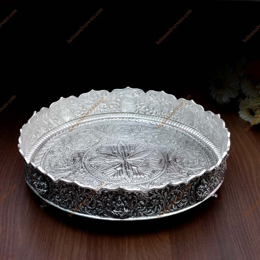 Acanthus Pattern Oxidized Silver Urli